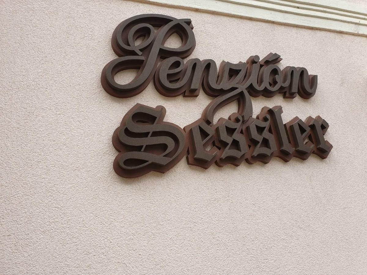 Penzion Sessler *** Trnava Esterno foto