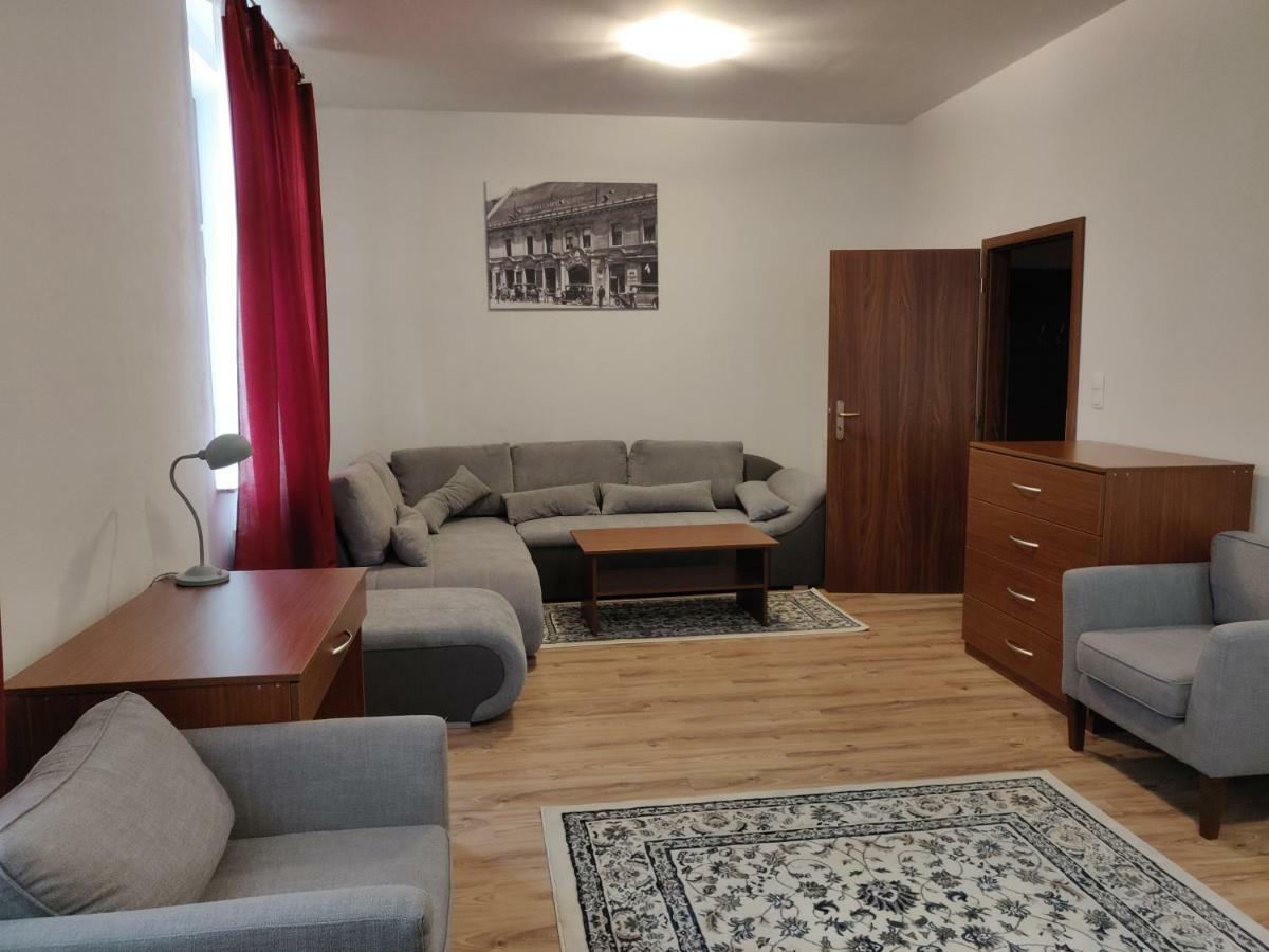Penzion Sessler *** Trnava Esterno foto